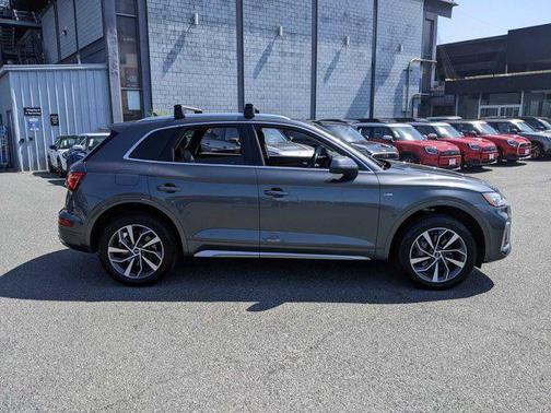2023 Audi Q5 45 S line Premium Plus