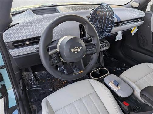 Ocean Wave Green Metallic 2026 MINI Hardtop Cooper S