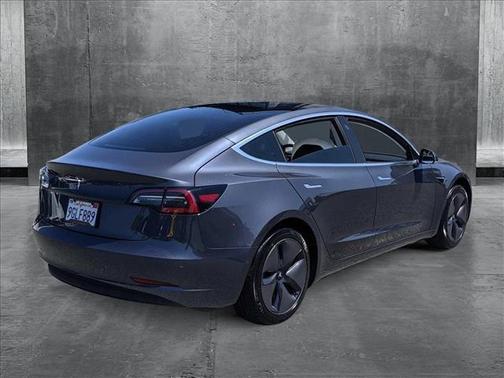 2020 Tesla Model 3 Standard Range Plus