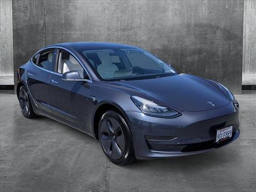 2020 Tesla Model 3 Standard Range Plus