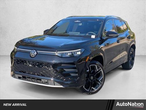 2025 Volkswagen Tiguan 2.0T SEL R-Line 4MOTION