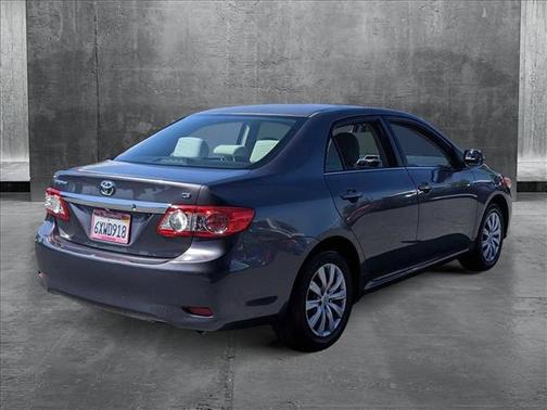 2013 Toyota Corolla LE