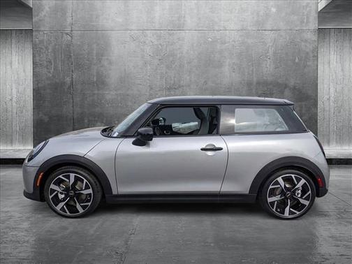 2025 MINI Hardtop Cooper