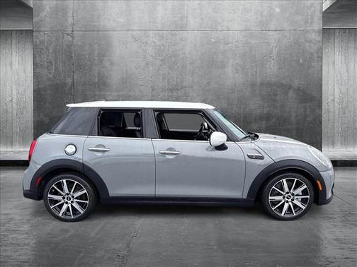 2022 MINI Hardtop Cooper S