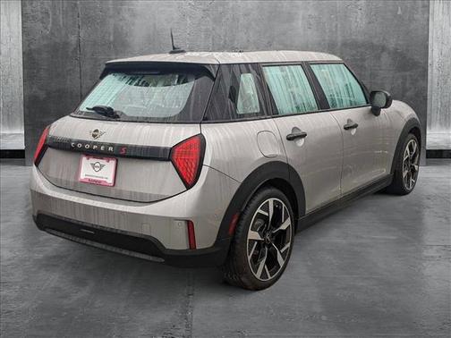 2025 MINI Hardtop Cooper S