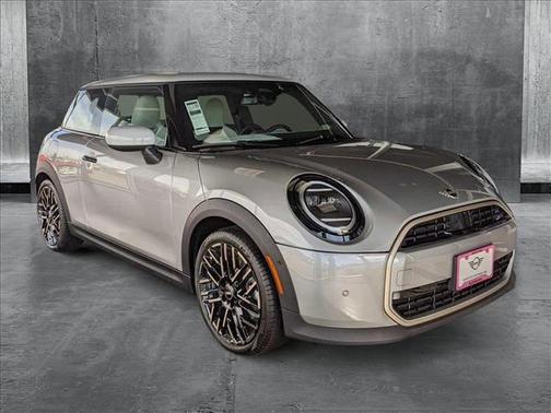 2025 MINI Hardtop Cooper