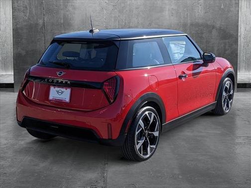 2025 MINI Hardtop Cooper