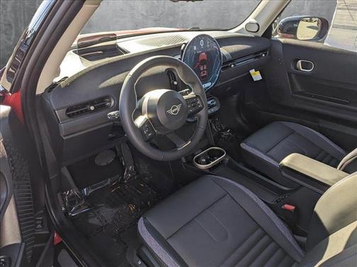 2025 MINI Hardtop Cooper