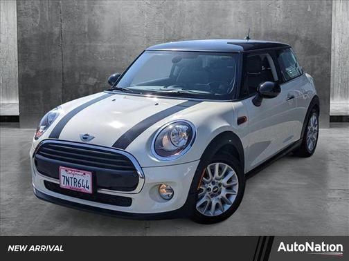 2016 MINI Hardtop Cooper