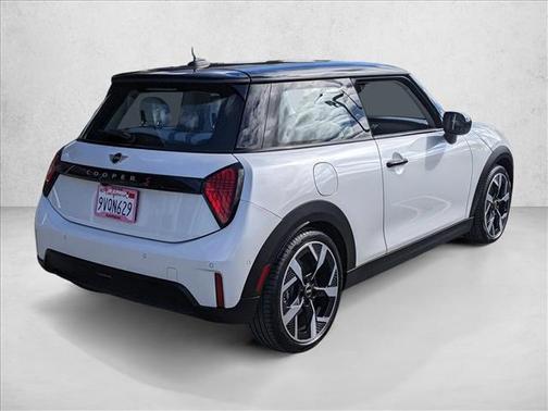 2025 MINI Hardtop Cooper S