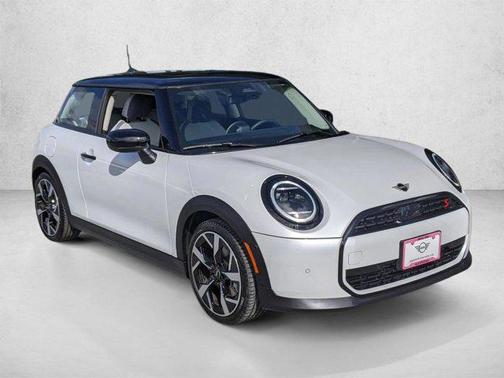 Nanuq White Metallic 2025 MINI Hardtop Cooper S