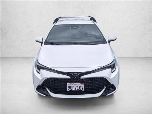 Ice Cap 2025 Toyota Corolla SE