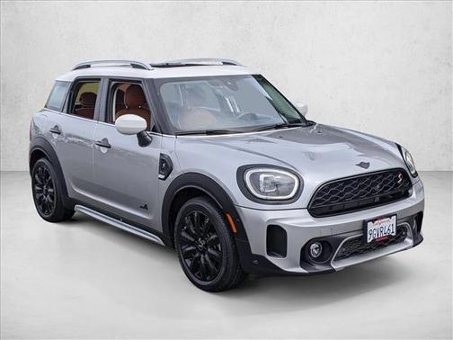 Melting Silver III Metallic 2024 MINI Countryman Cooper S ALL4