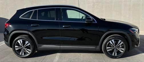 2025 Mercedes-Benz GLA 250 Base