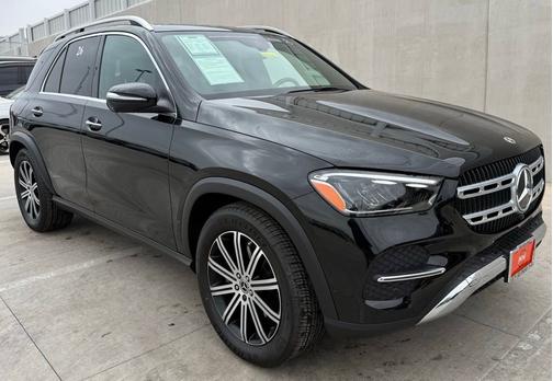 Obsidian Black Metallic 2026 Mercedes-Benz GLE 350 4MATIC