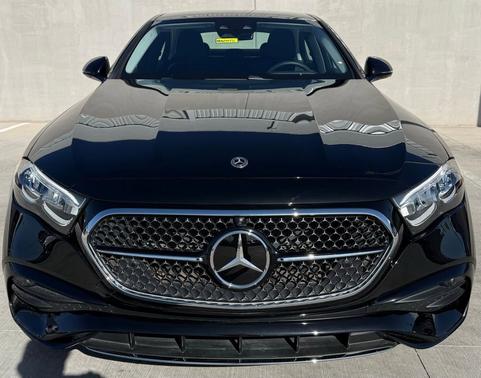 Obsidian Black Metallic 2025 Mercedes-Benz E-Class E 350