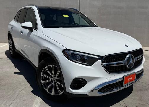 Polar White 2026 Mercedes-Benz GLC 300 4MATIC