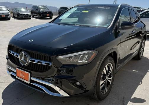 Night Black 2025 Mercedes-Benz GLA 250