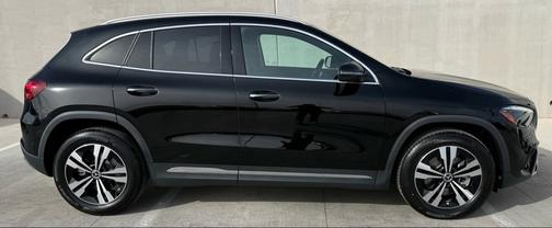 2025 Mercedes-Benz GLA 250 