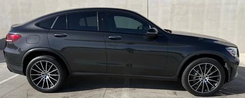 Graphite Grey Metallic 2023 Mercedes-Benz GLC 300