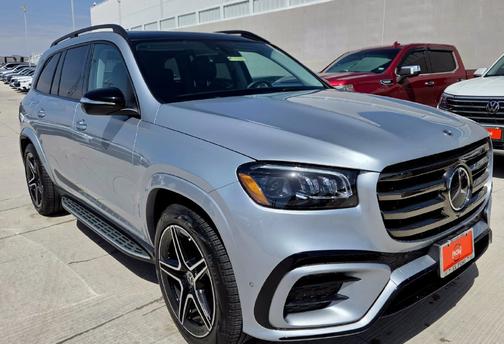Cirrus Silver Metallic 2026 Mercedes-Benz GLS 450