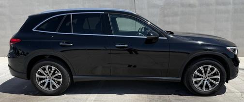 2024 Mercedes-Benz GLC 300 Base