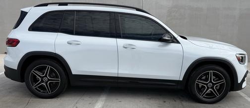 2021 Mercedes-Benz GLB 250 