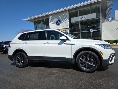 2023 Volkswagen Tiguan 2.0T SE