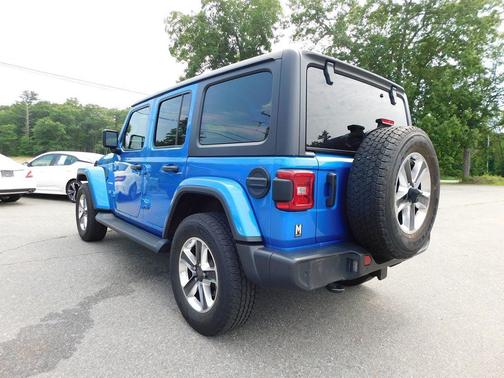 Hydro Blue Pearlcoat 2021 Jeep Wrangler Unlimited Sahara