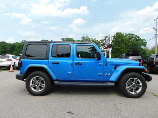 Hydro Blue Pearlcoat 2021 Jeep Wrangler Unlimited Sahara