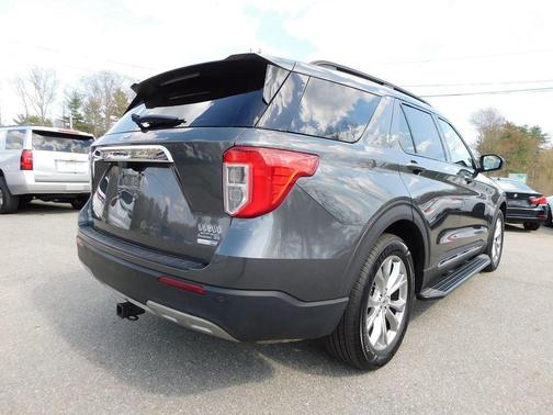 Magnetic Metallic 2020 Ford Explorer XLT