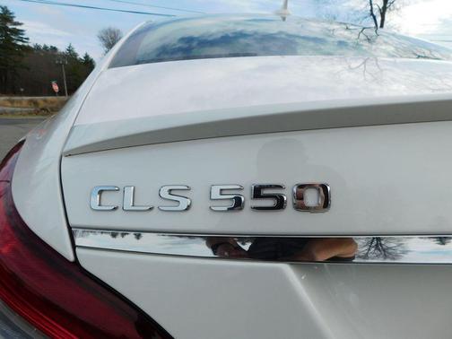 designo Diamond White Metallic 2017 Mercedes-Benz CLS 550 Base 4MATIC