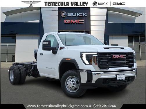 2025 GMC Sierra 3500 Base