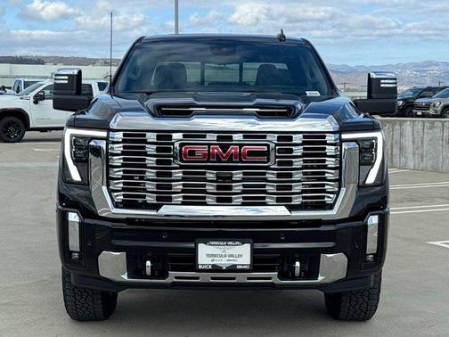 2026 GMC Sierra 2500 Denali