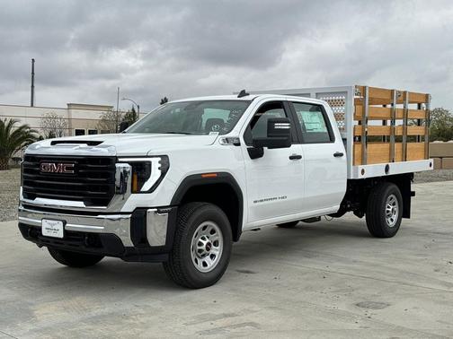 Summit White 2025 GMC Sierra 3500 Base