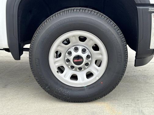 2025 GMC Sierra 3500 Base