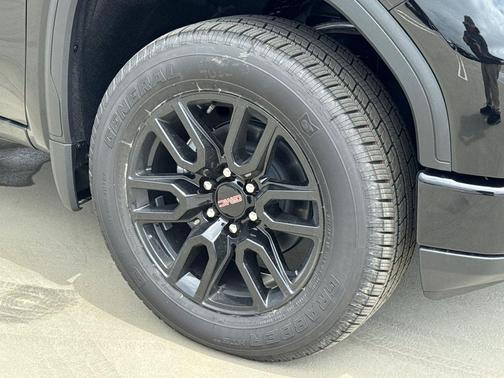 Onyx Black 2026 GMC Sierra 1500 Elevation