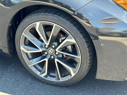 2020 Toyota Corolla XSE
