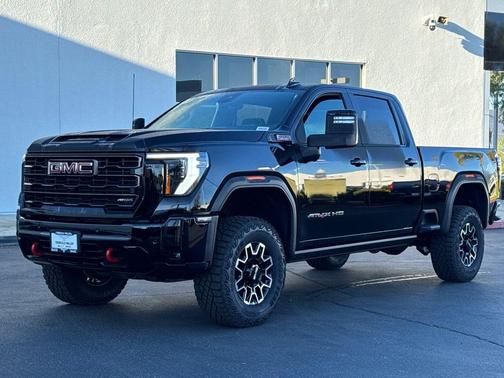 2026 GMC Sierra 2500 AT4X