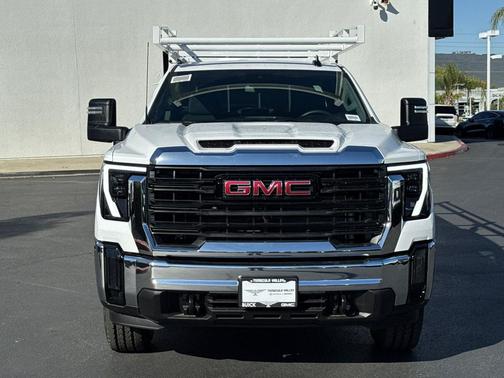 Summit White 2026 GMC Sierra 2500 Pro