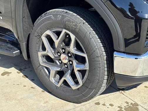 Onyx Black 2026 GMC Sierra 1500 SLT