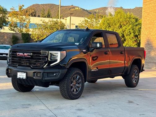 2026 GMC Sierra 1500 AT4X