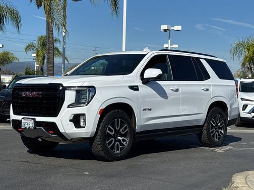 2021 GMC Yukon 4WD AT4