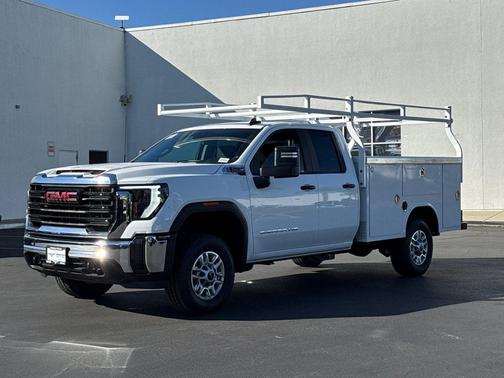 Summit White 2026 GMC Sierra 2500 Pro