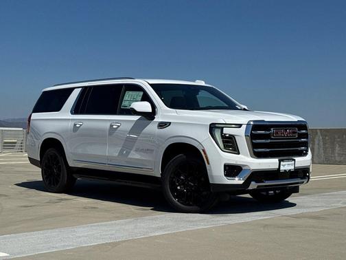 Summit White 2026 GMC Yukon XL 4WD Elevation
