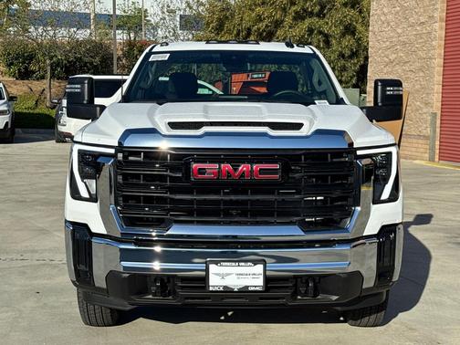 Summit White 2026 GMC Sierra 3500 Base