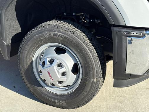 Summit White 2026 GMC Sierra 3500 Base