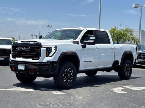Summit White 2026 GMC Sierra 2500 AT4X