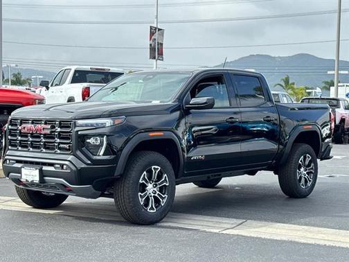 2025 GMC Canyon Base