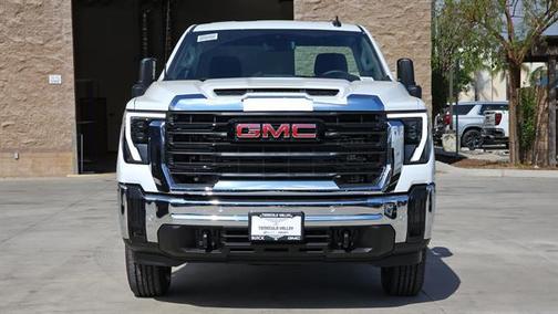 2025 GMC Sierra 2500 Base